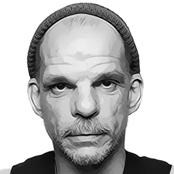 Dominic Garner | Denis Lavant